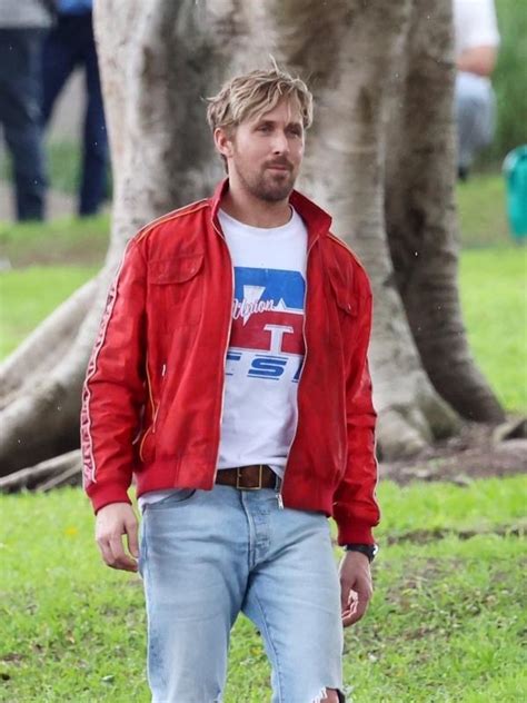 ryan gosling red jacket